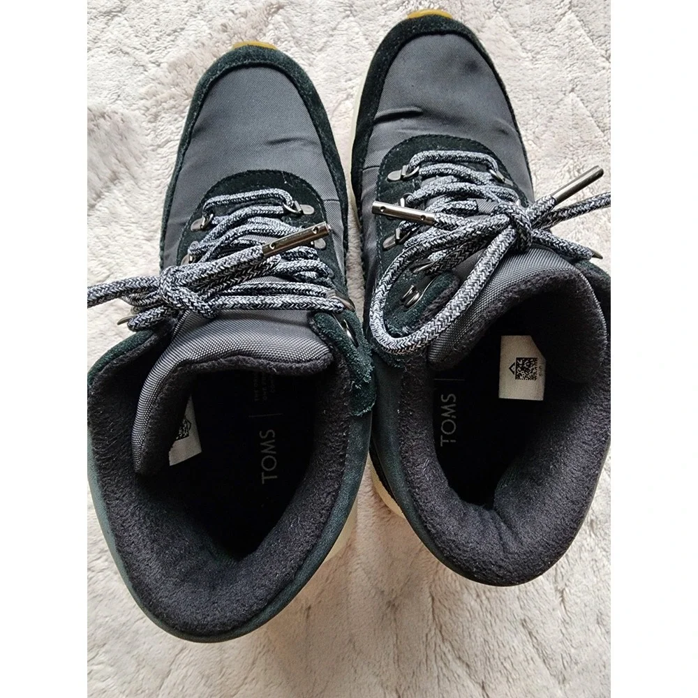 Toms Cascada Waterproof Black Suede Tech Nylon Sneaker Boot Womens 8.5